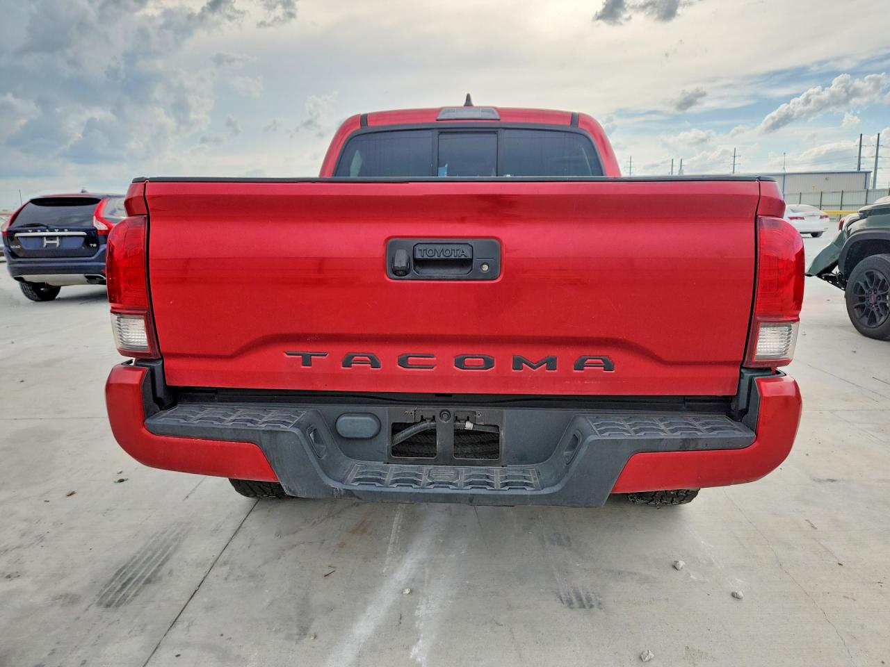 2022 TOYOTA TACOMA