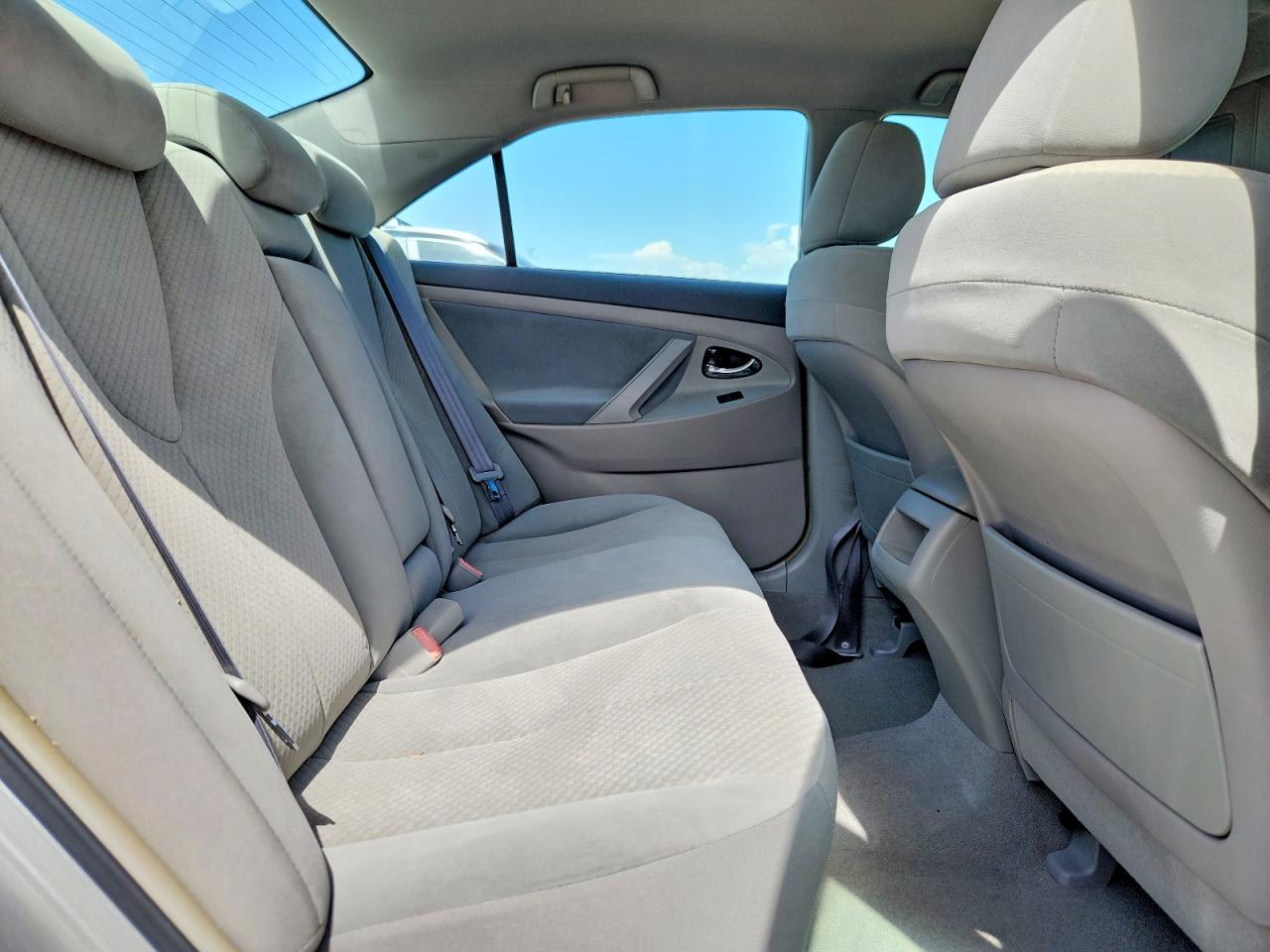 2009 TOYOTA CAMRY