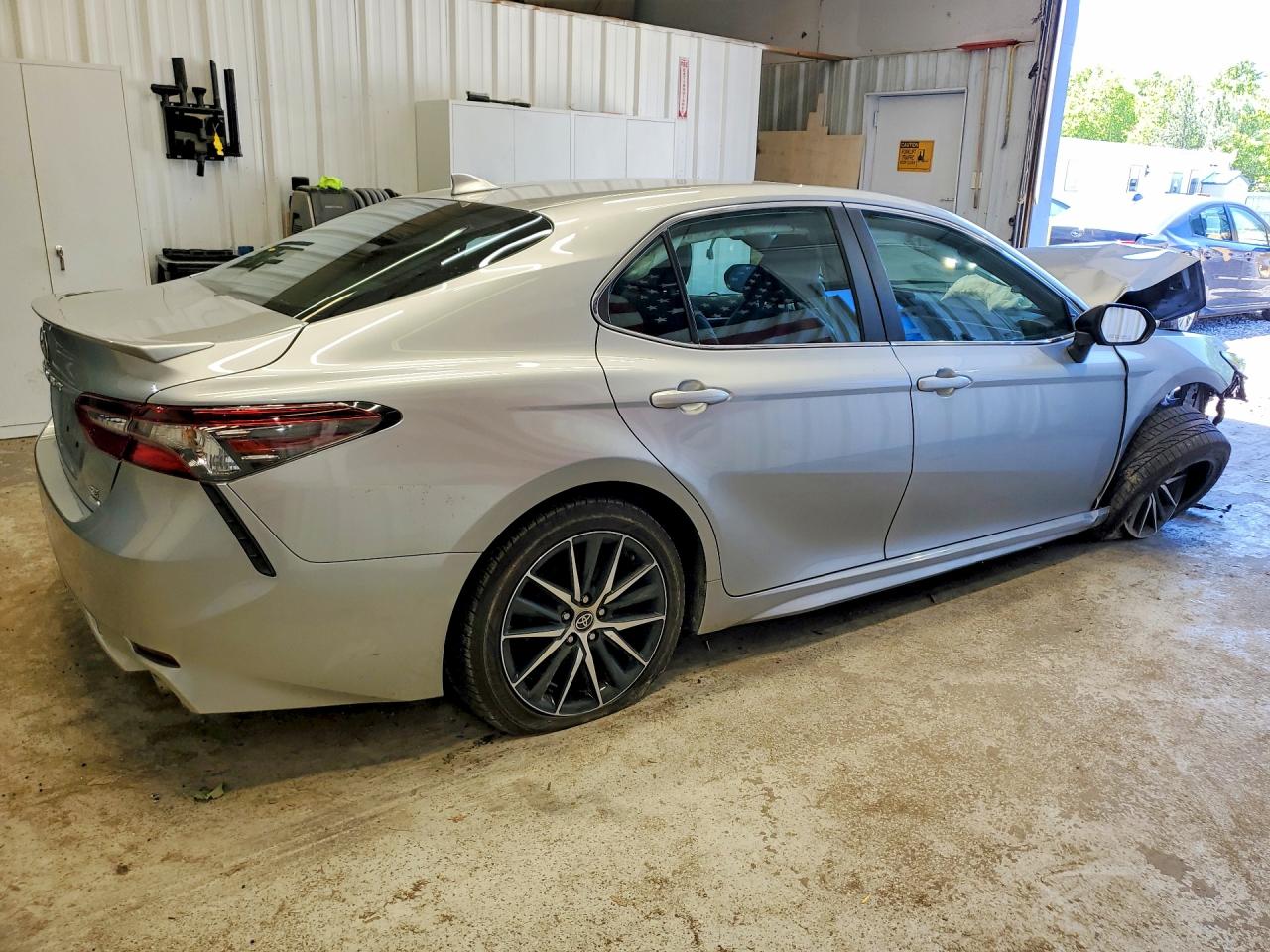 2022 TOYOTA CAMRY