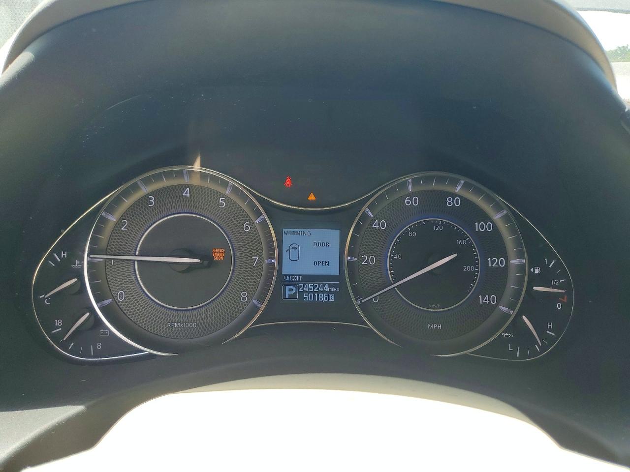 2014 INFINITI QX80