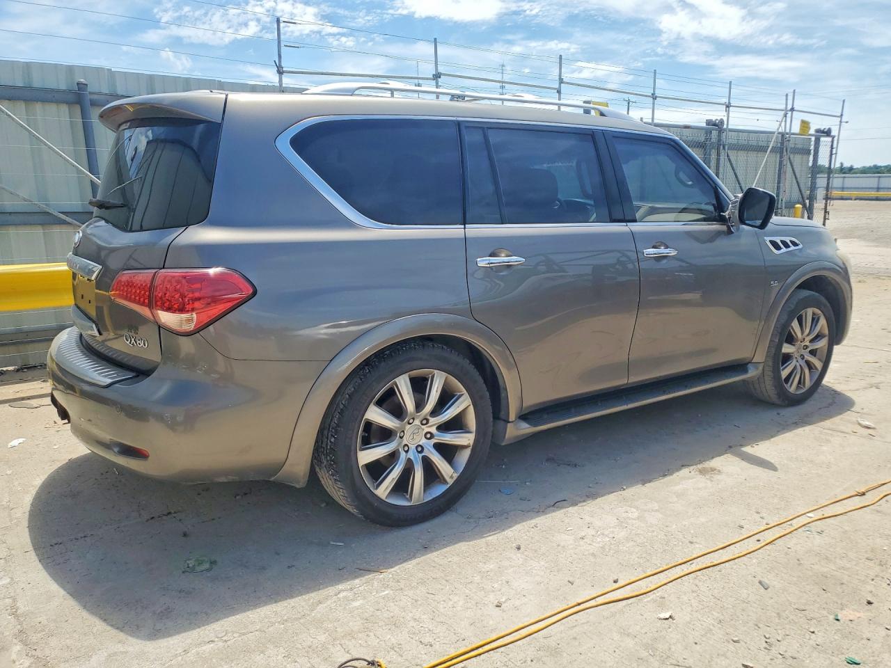 2014 INFINITI QX80