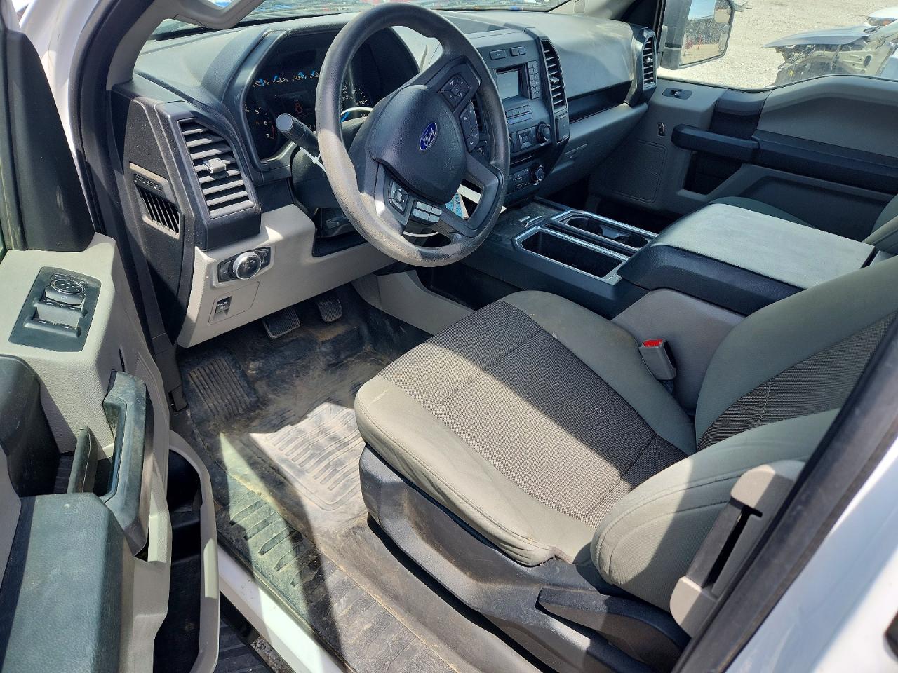 2015 FORD F150