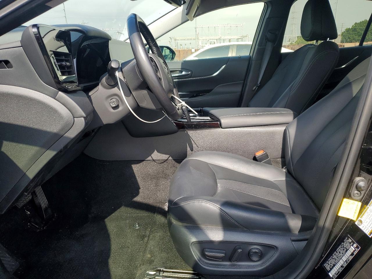 2021 TOYOTA MIRAI