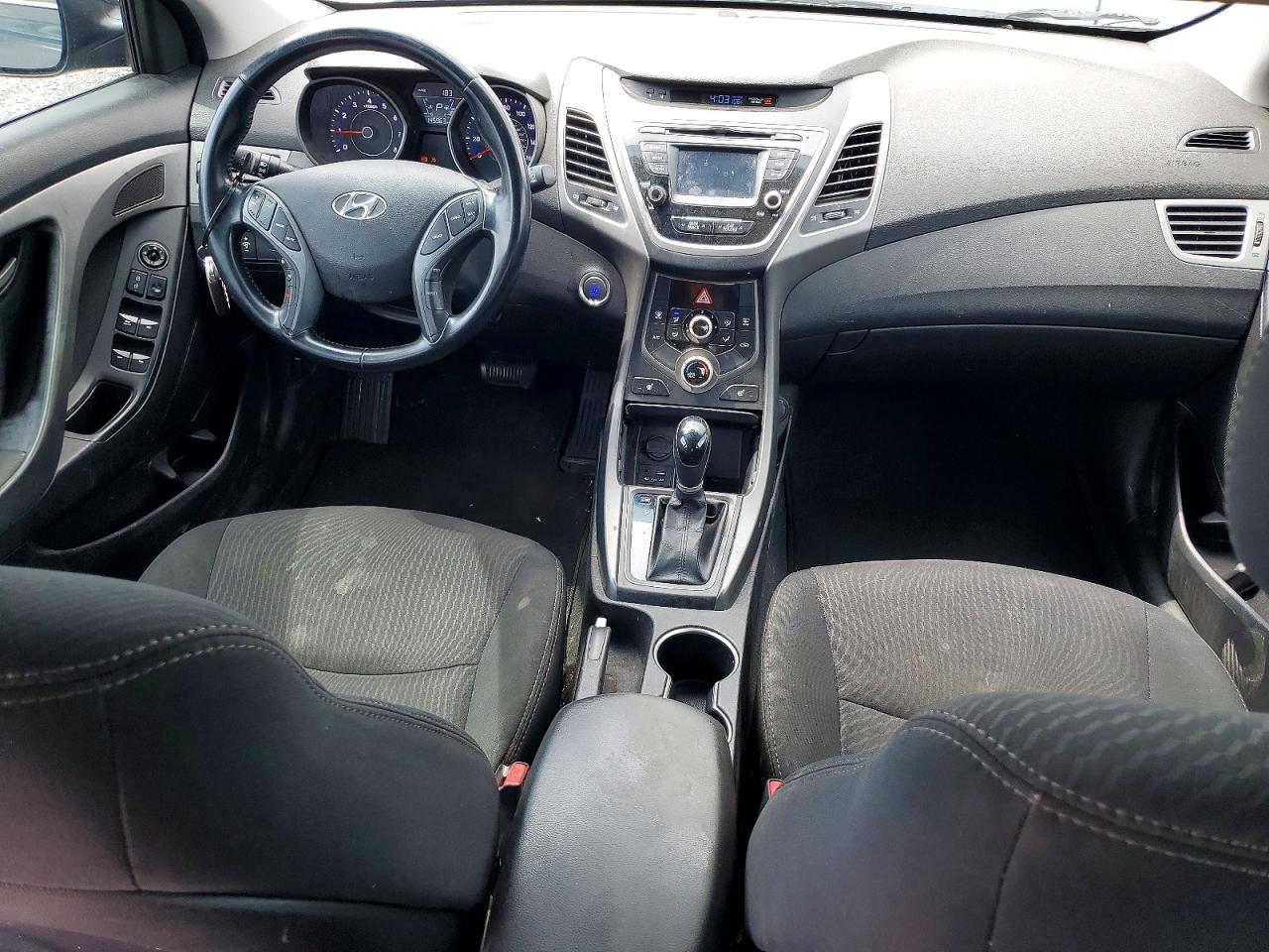 2016 HYUNDAI ELANTRA