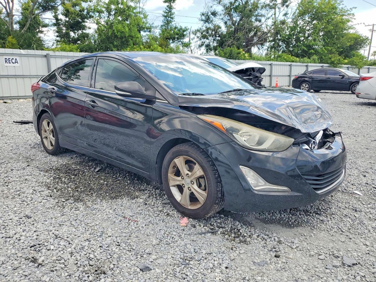 2016 HYUNDAI ELANTRA