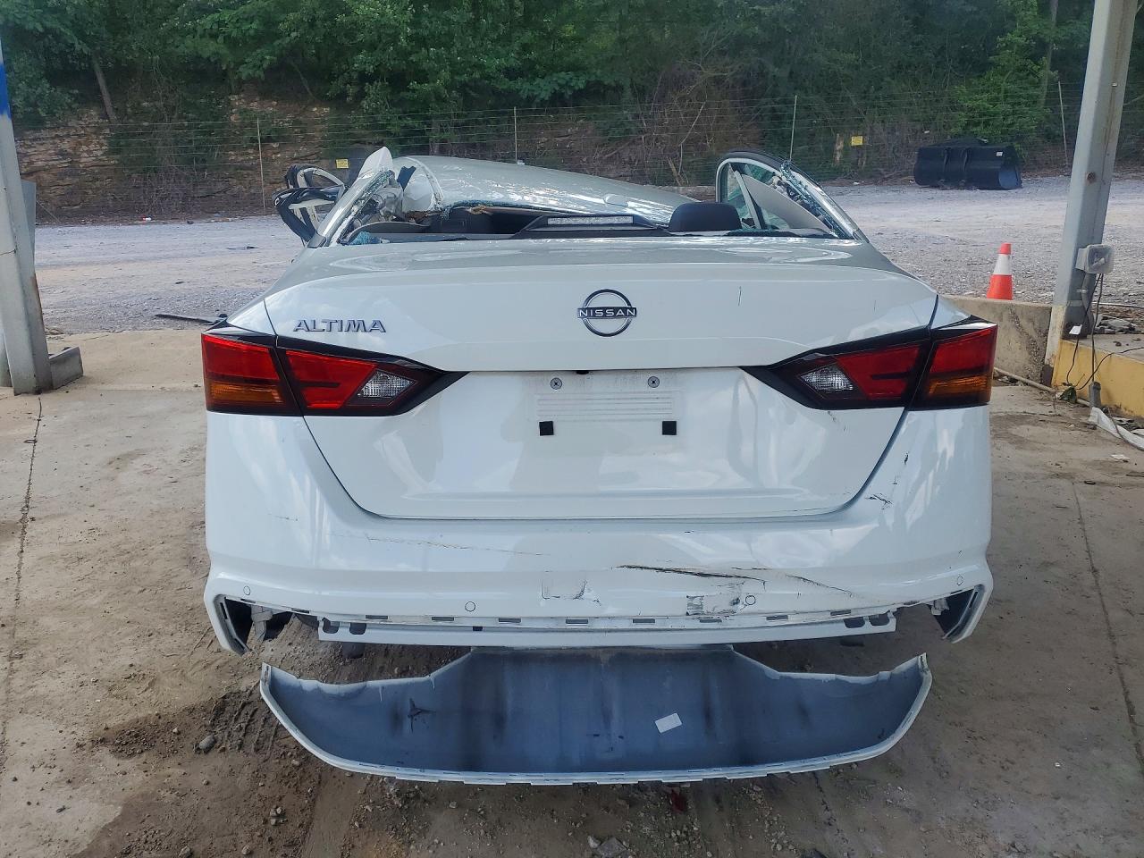 2025 NISSAN ALTIMA