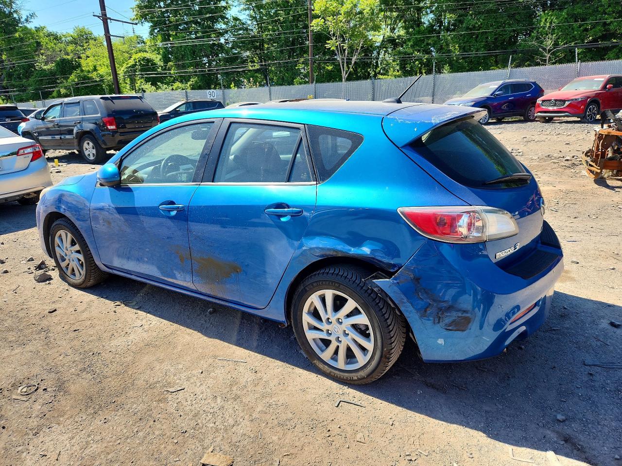 2012 MAZDA 3