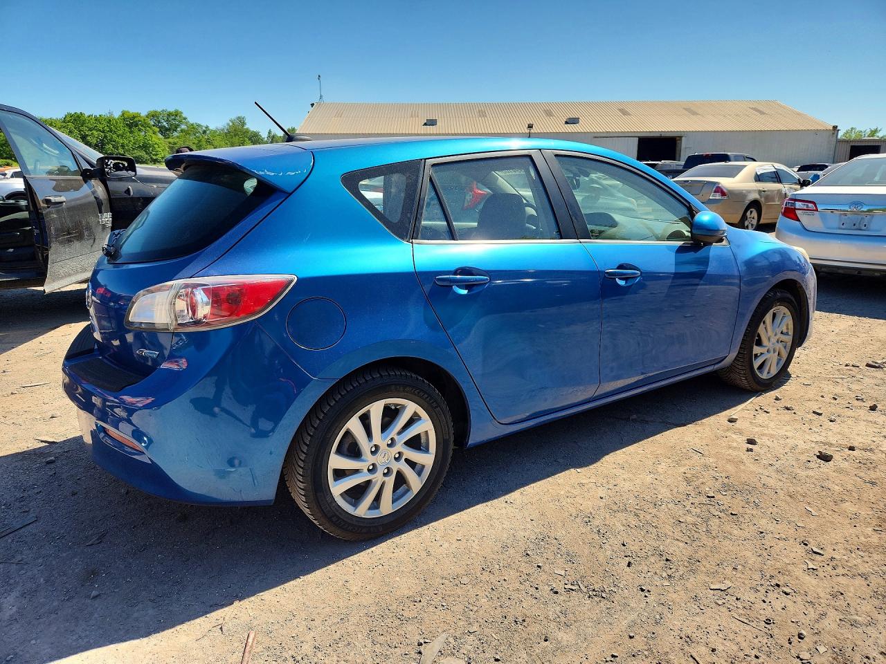 2012 MAZDA 3