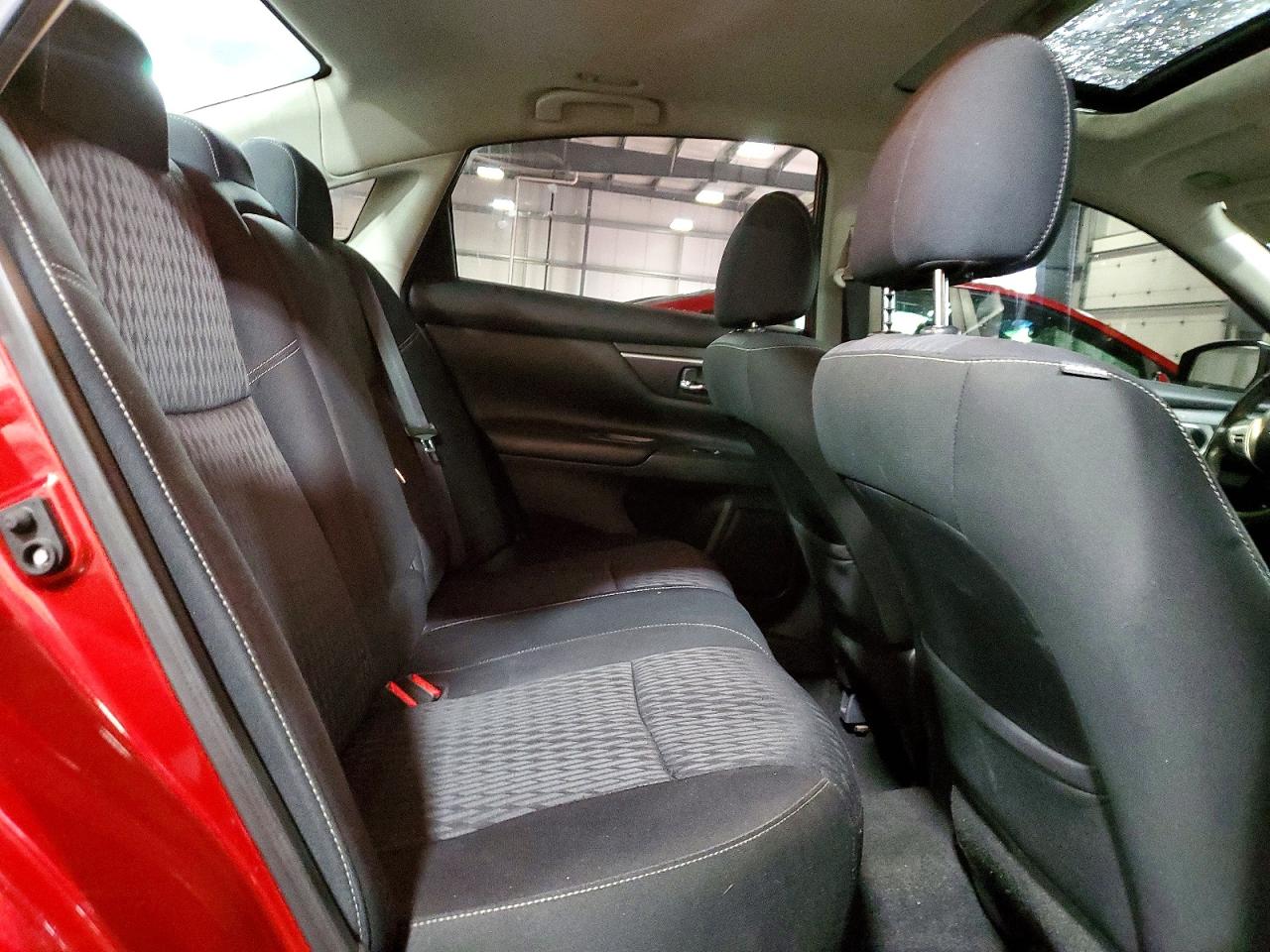 2017 NISSAN ALTIMA