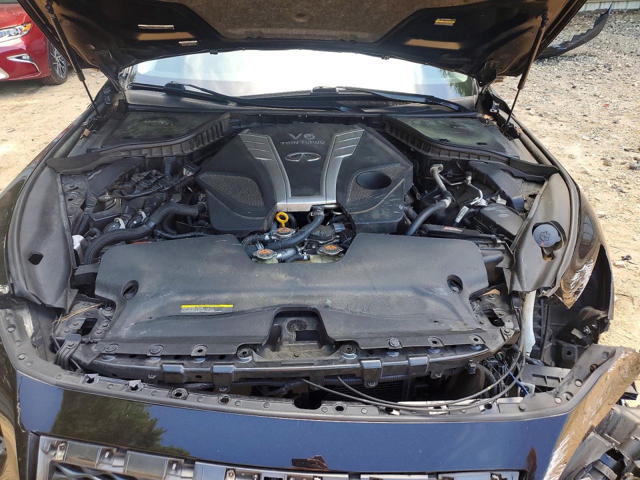 2016 INFINITI Q50