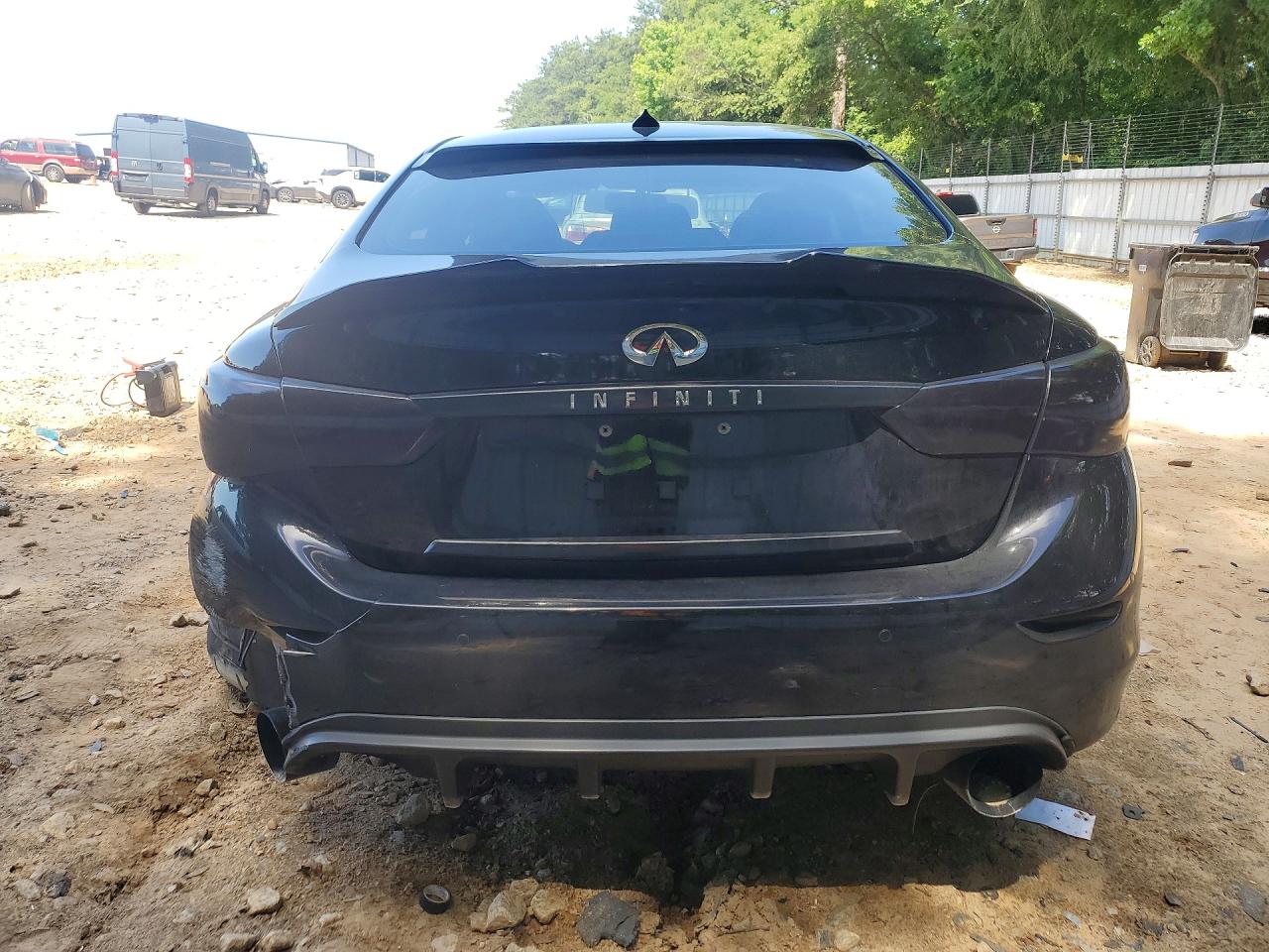 2016 INFINITI Q50