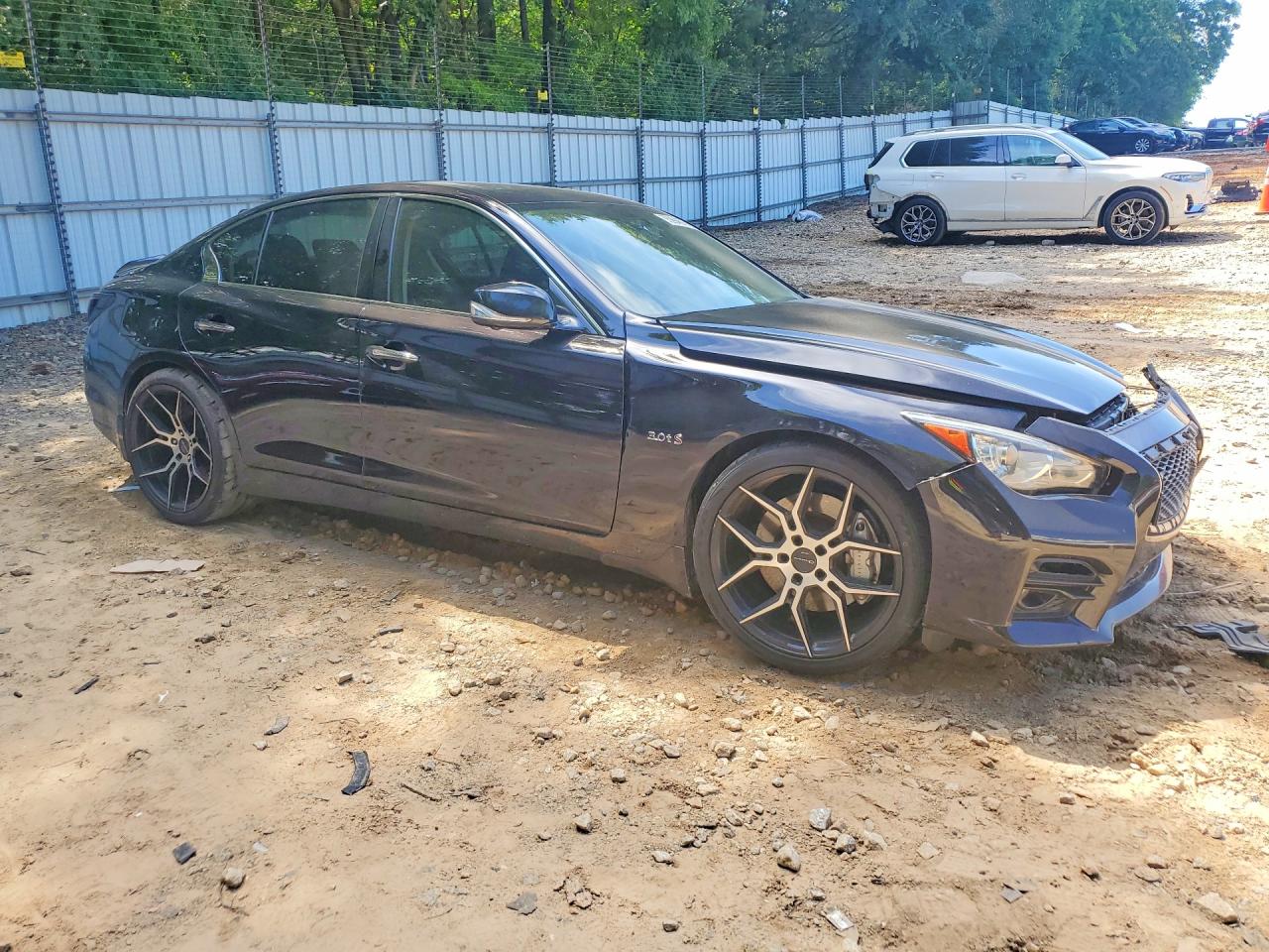 2016 INFINITI Q50