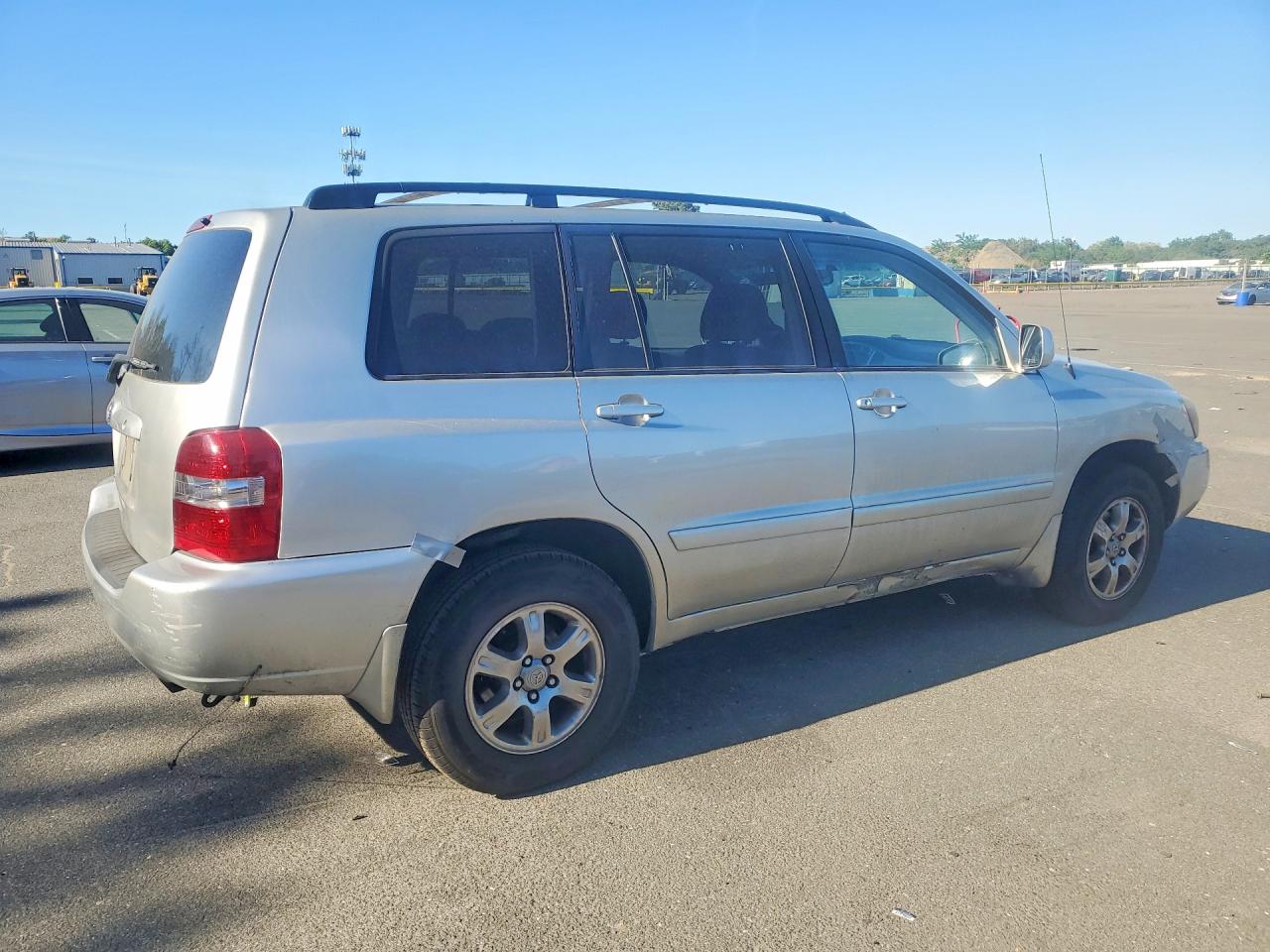 2006 TOYOTA HIGHLANDER
