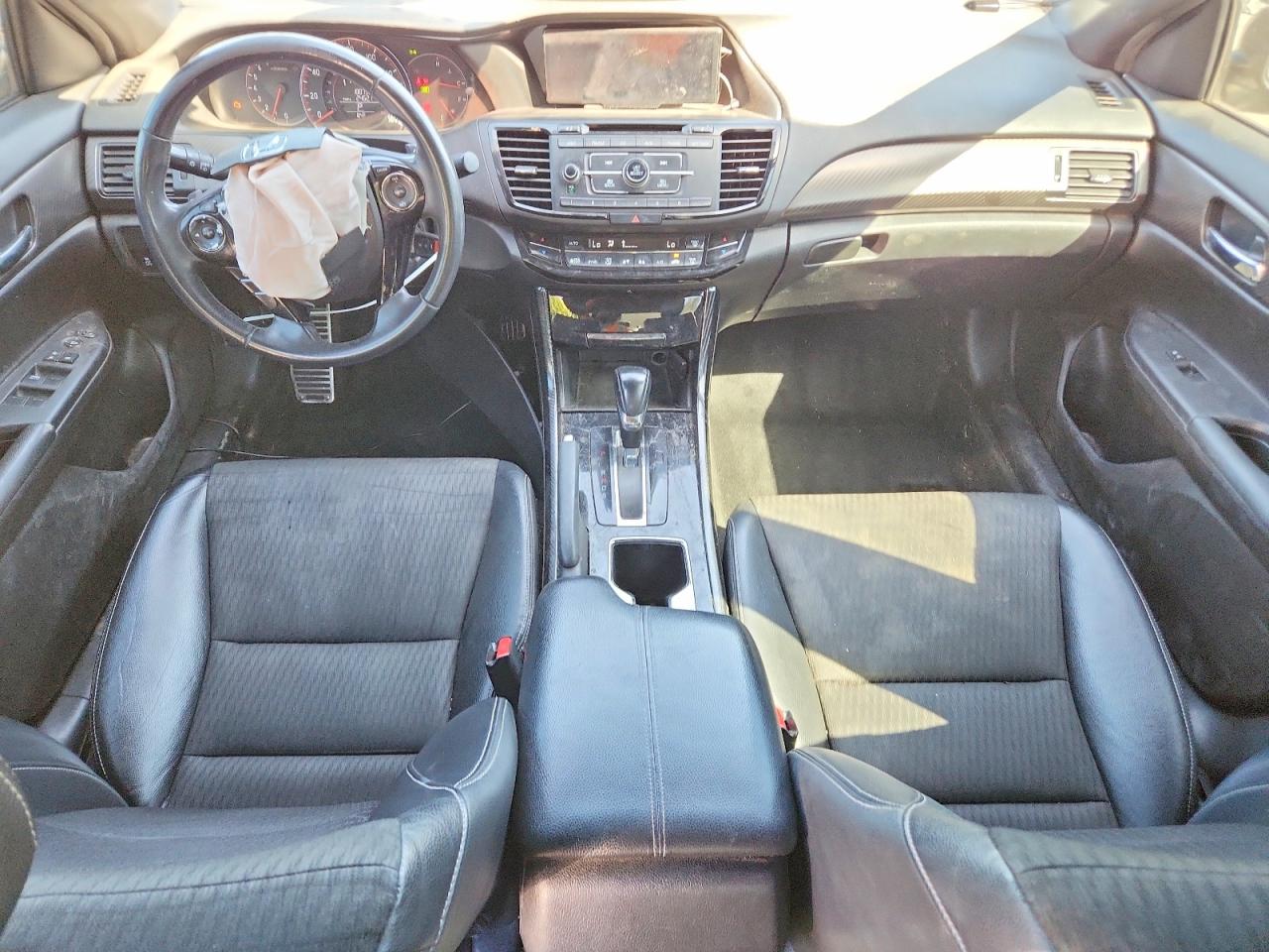 2017 HONDA ACCORD