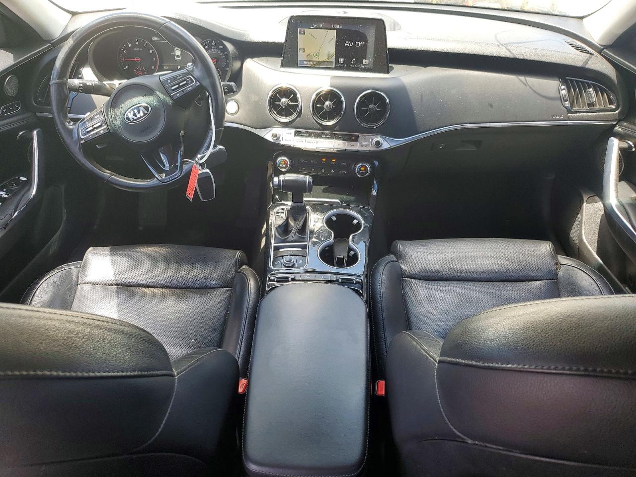 2018 KIA STINGER