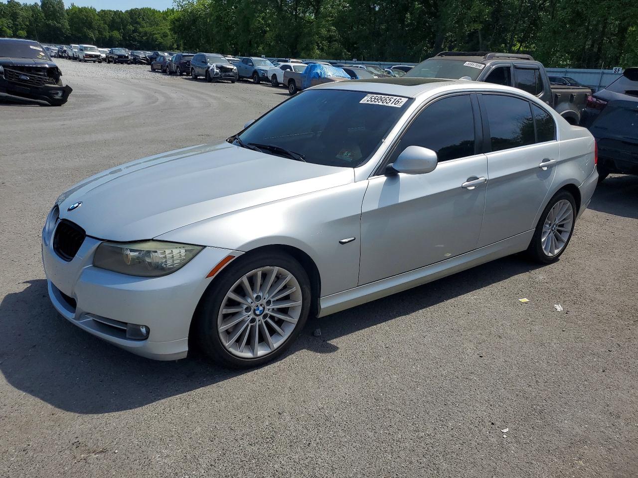 2011 BMW 2 SERIES