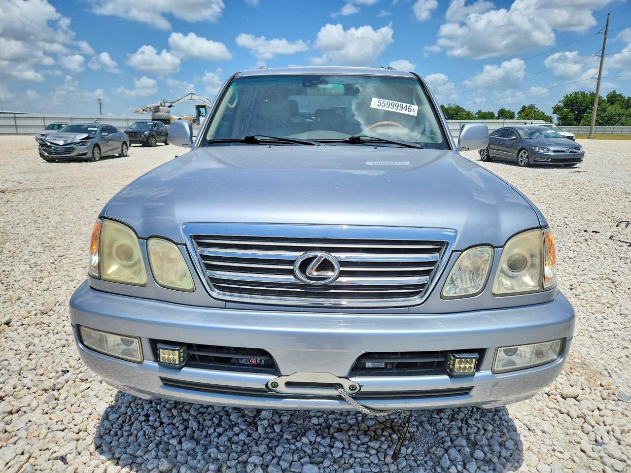 2004 LEXUS LX470