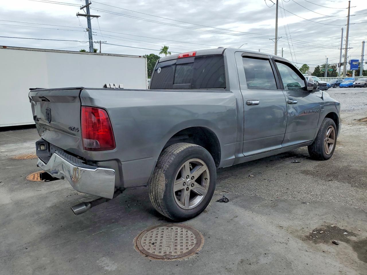 2011 DODGE RAM 1500