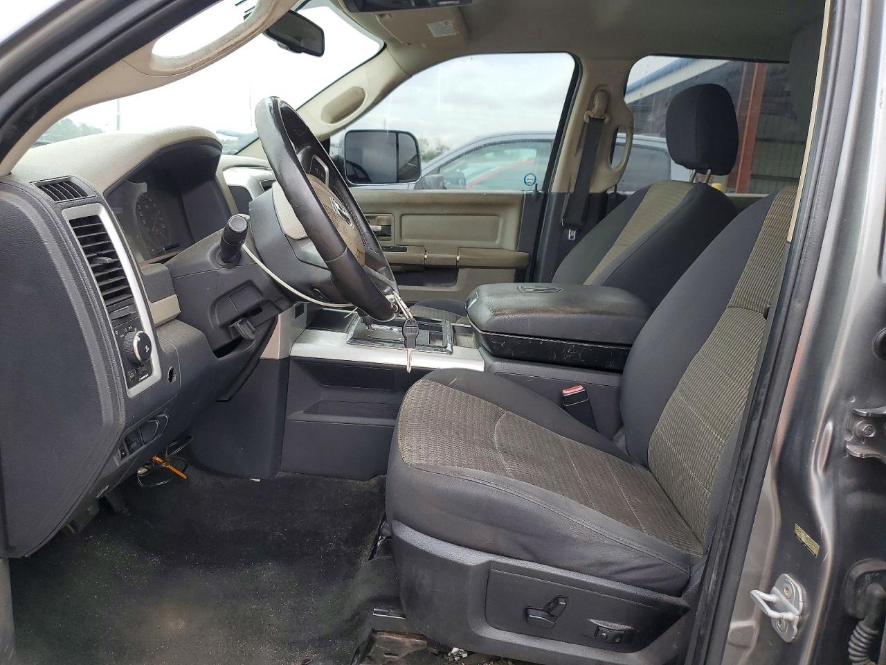 2011 DODGE RAM 1500