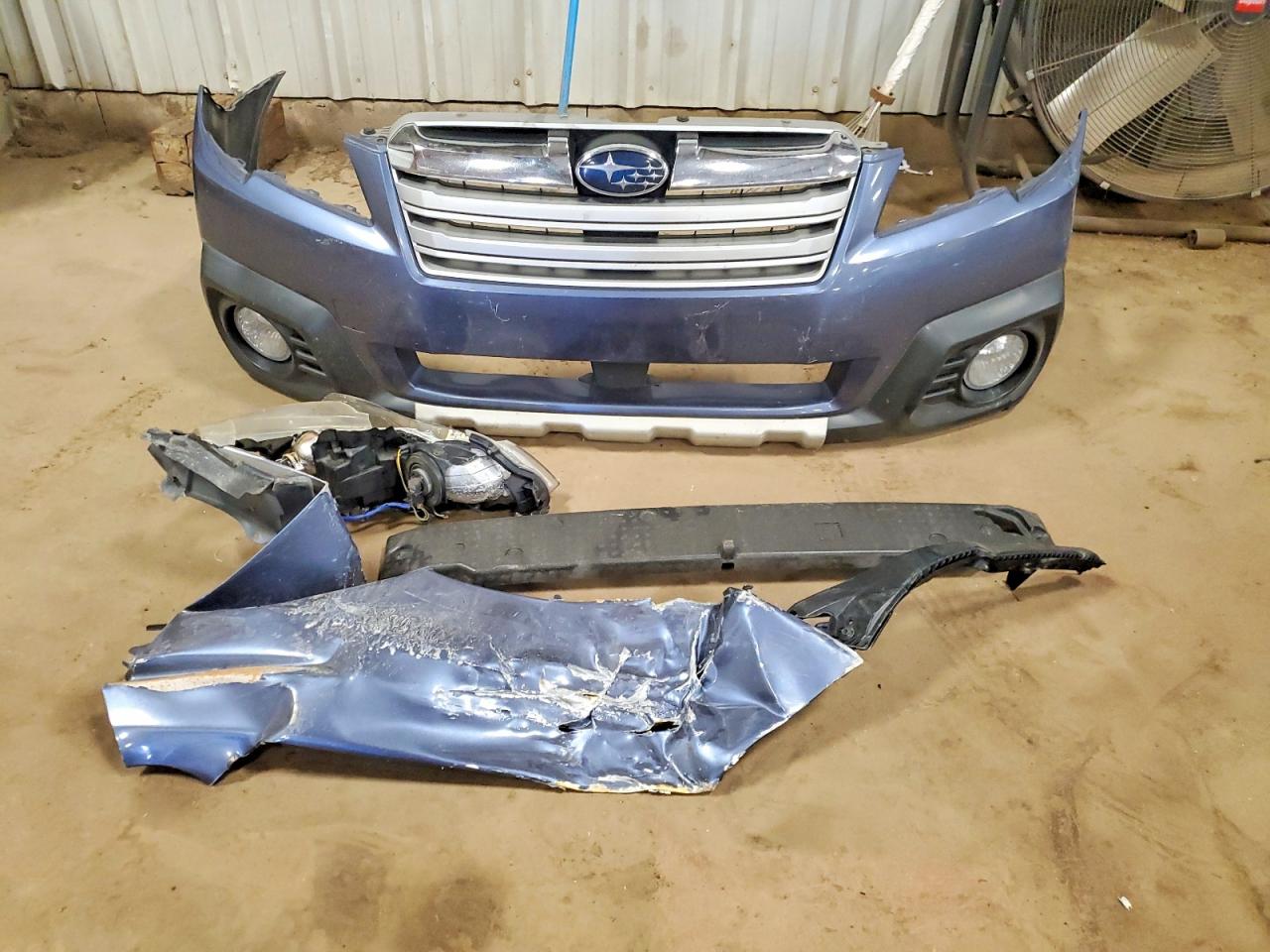 2013 SUBARU OUTBACK