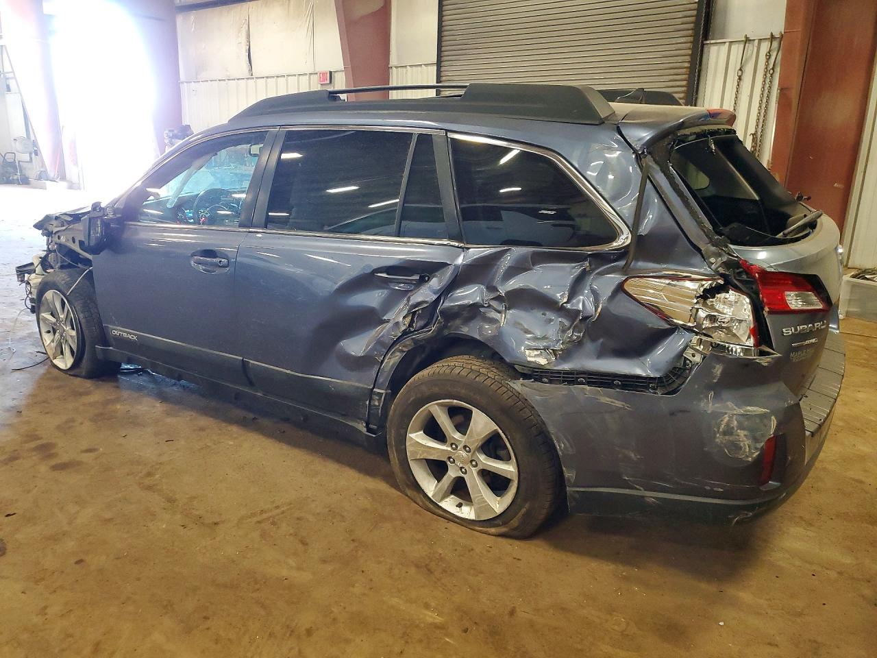 2013 SUBARU OUTBACK