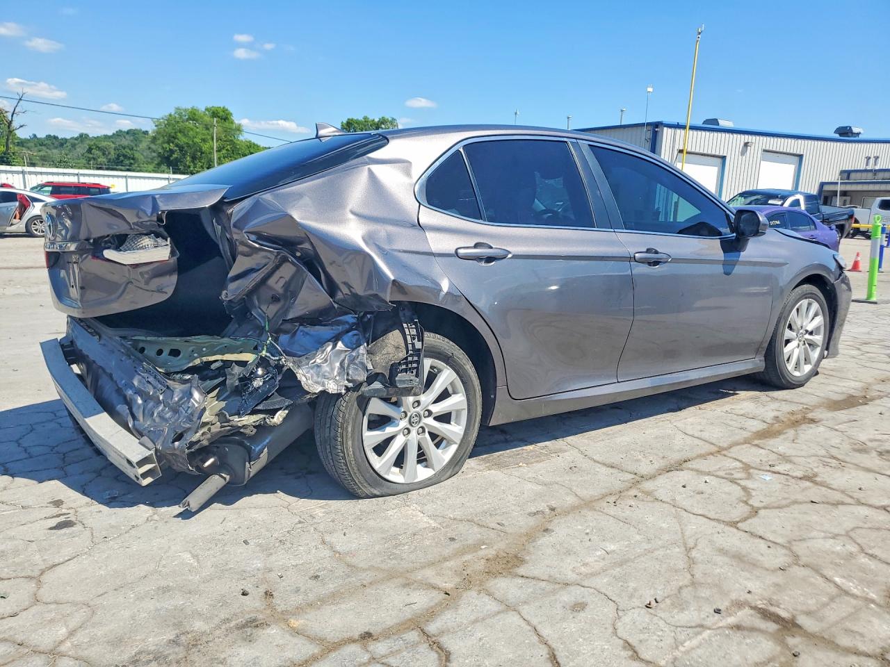 2019 TOYOTA CAMRY