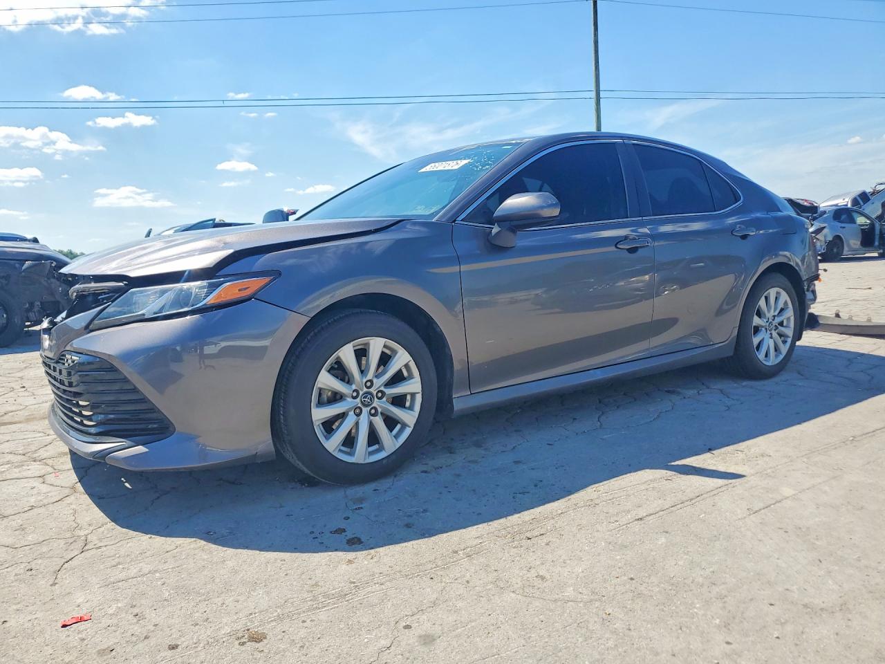 2019 TOYOTA CAMRY