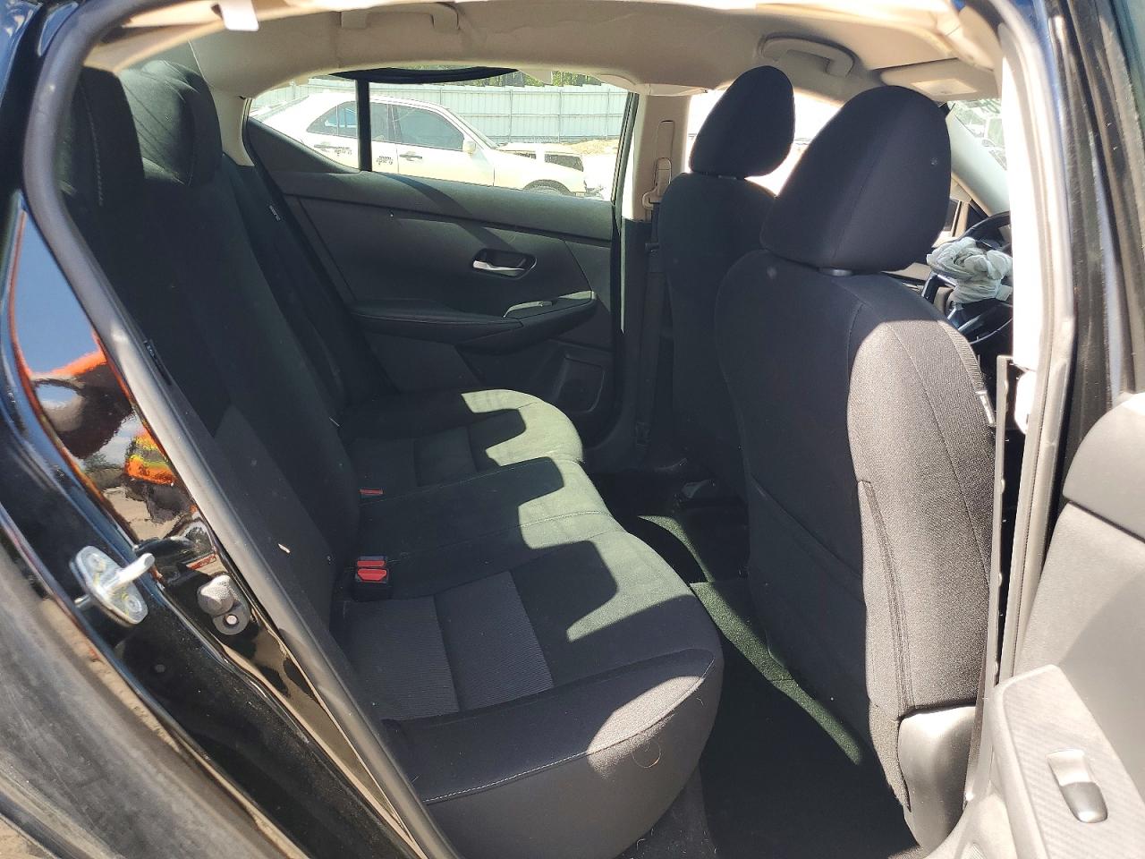 2023 NISSAN SENTRA