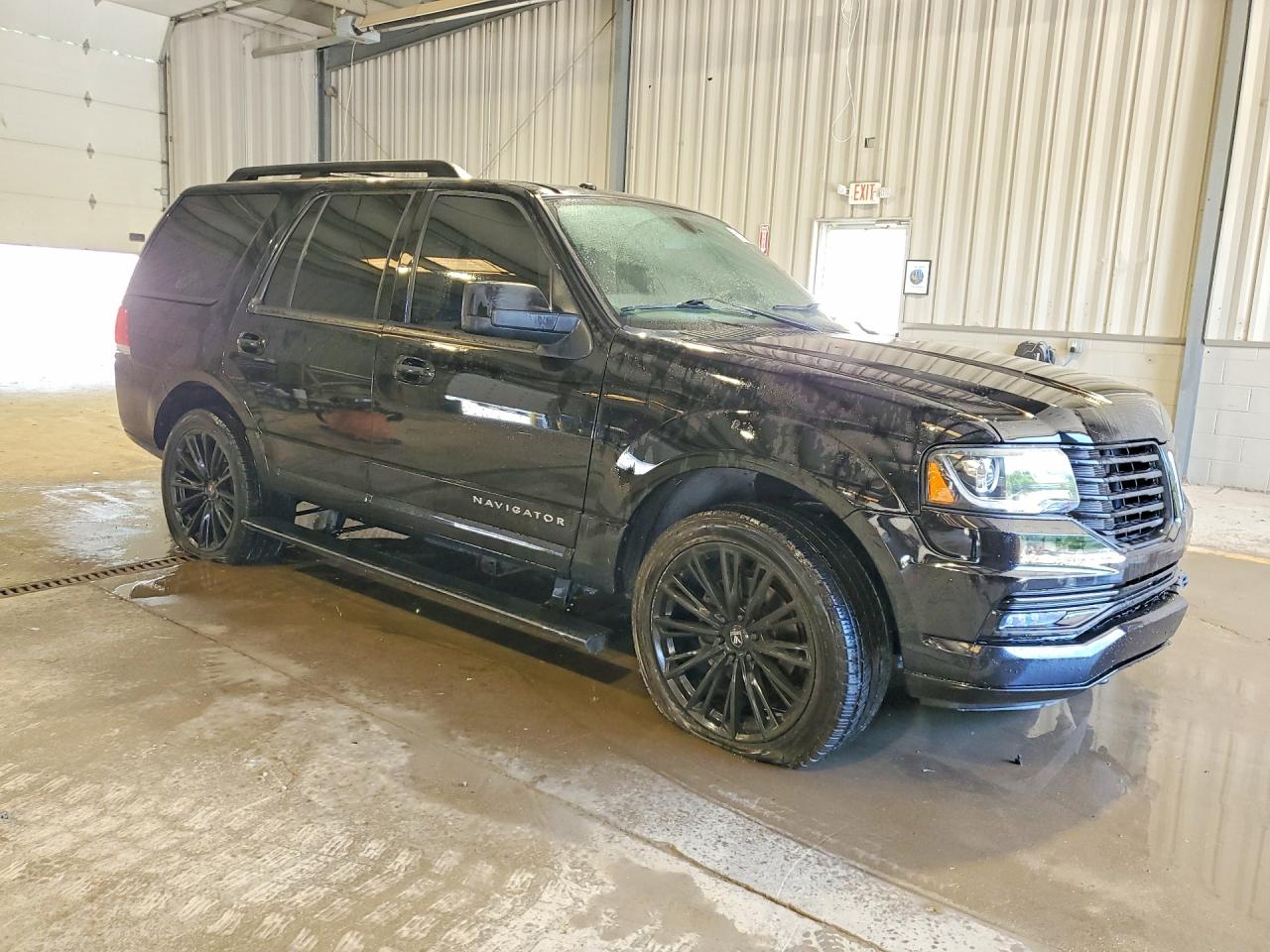 2016 LINCOLN NAVIGATOR