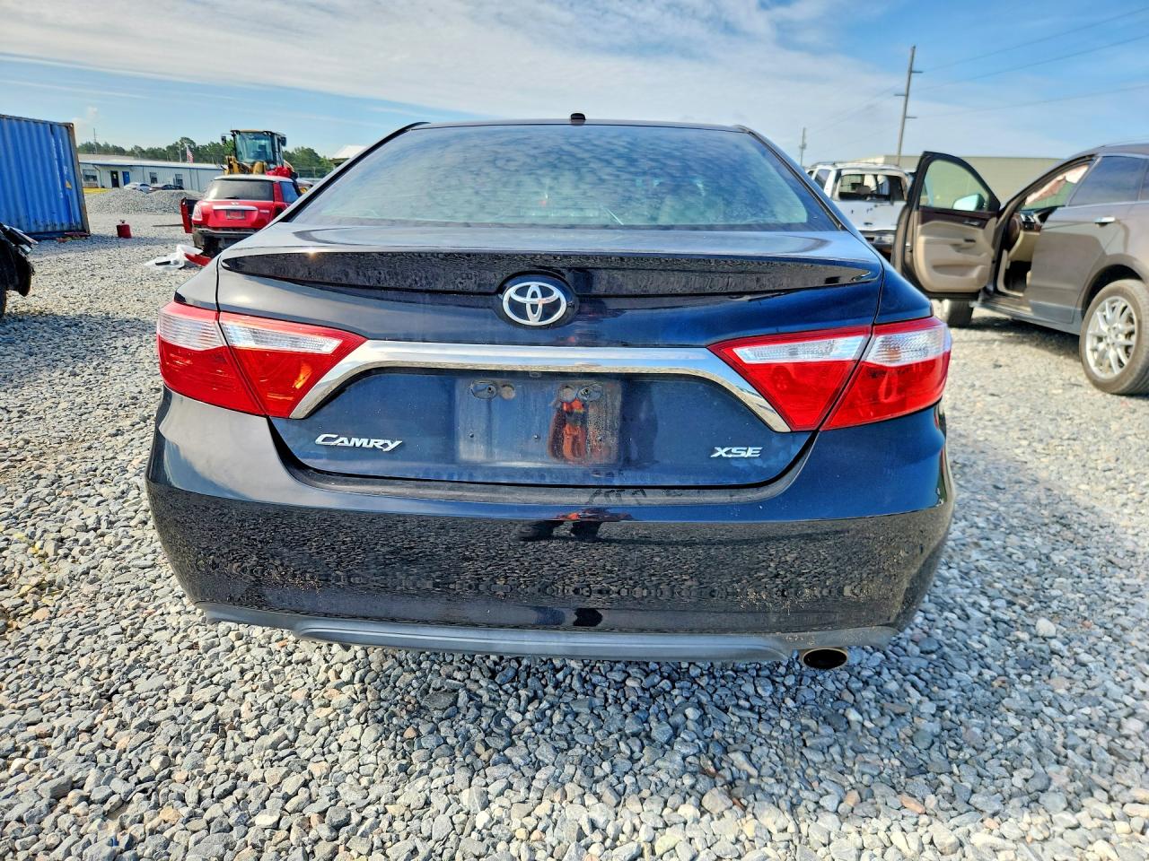 2017 TOYOTA CAMRY