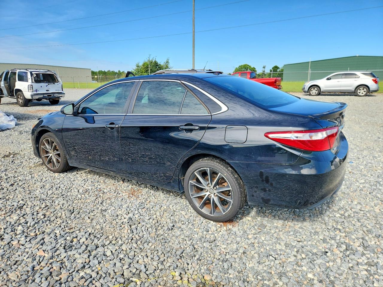 2017 TOYOTA CAMRY