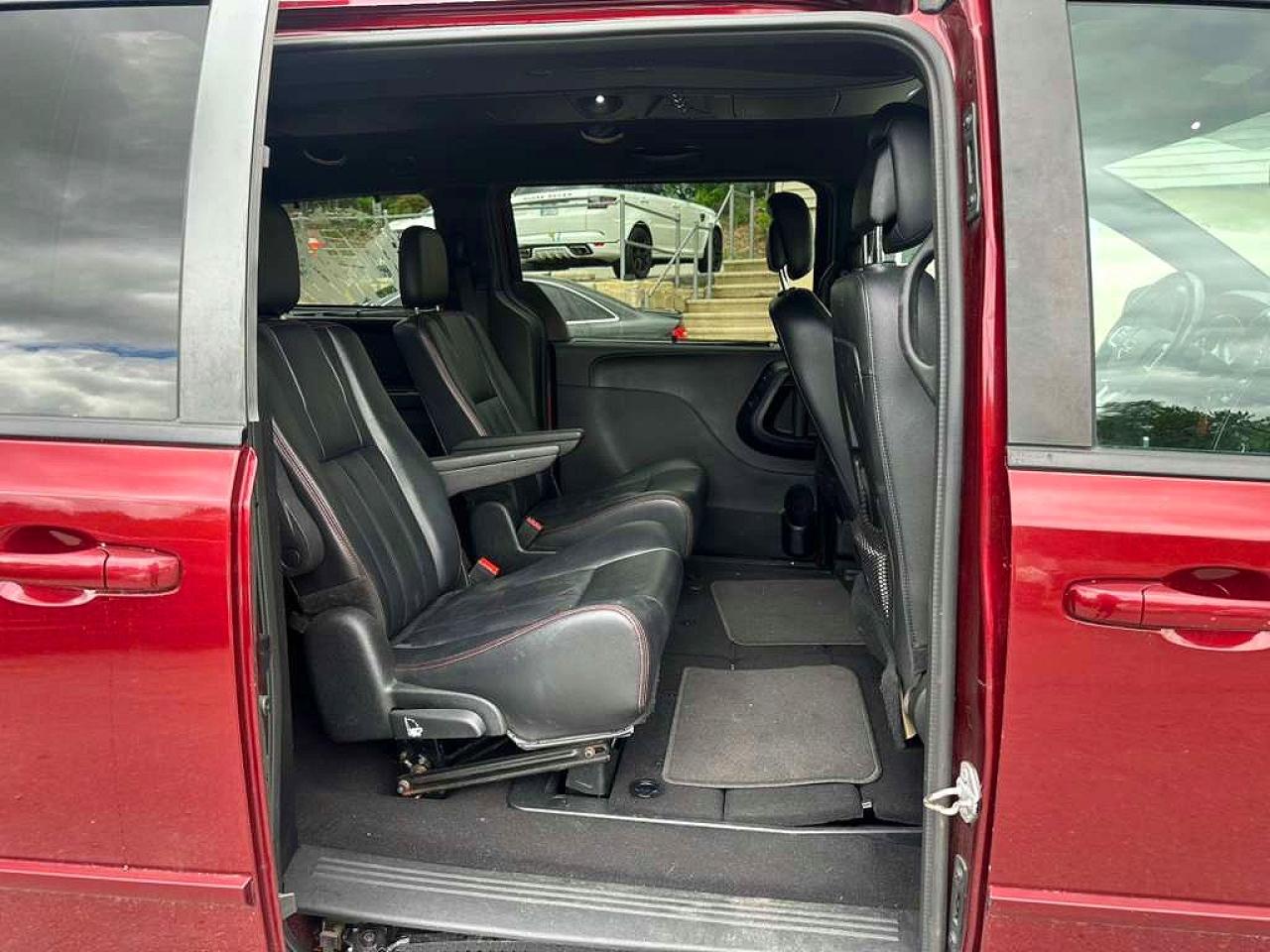 2017 DODGE CARAVAN