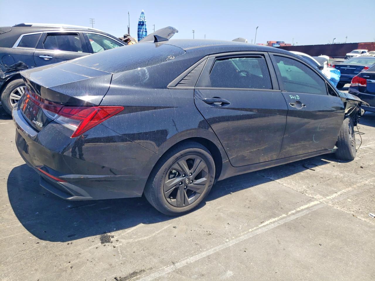 2022 HYUNDAI ELANTRA