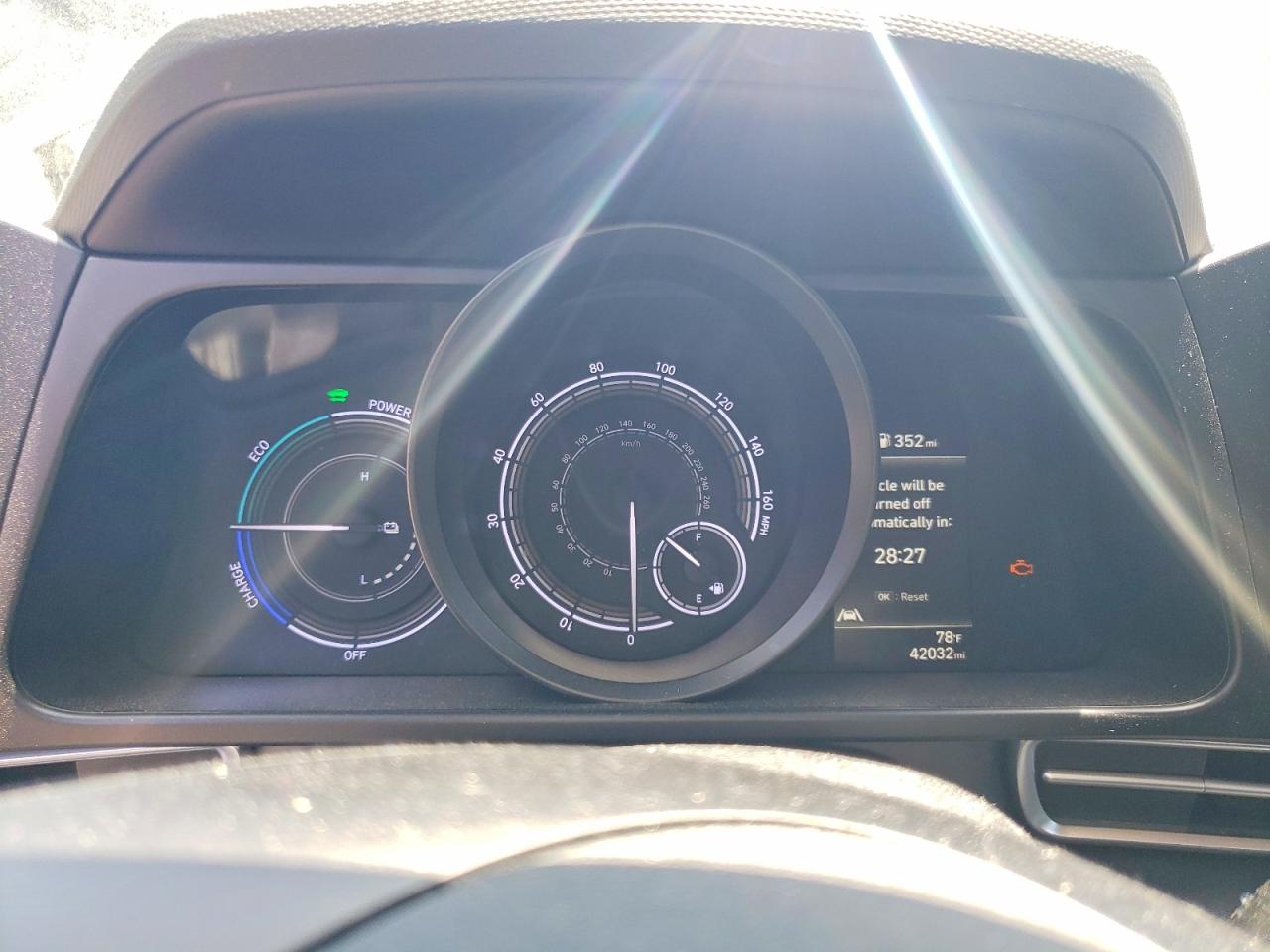 2022 HYUNDAI ELANTRA