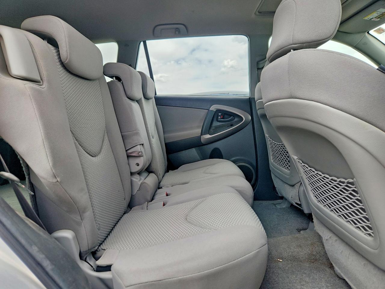2006 TOYOTA RAV4