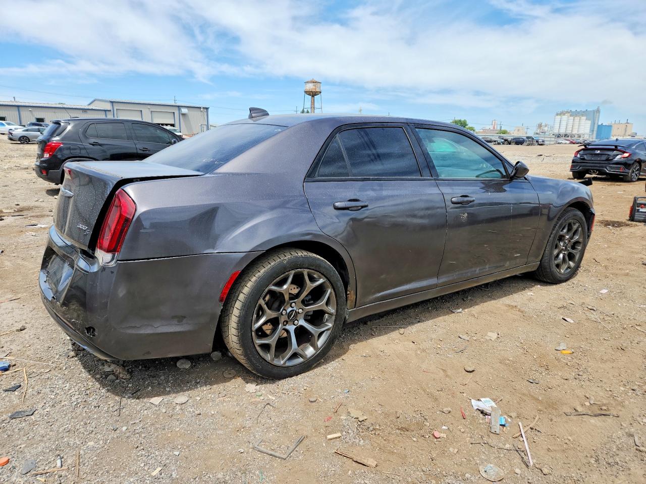 2016 CHRYSLER 300