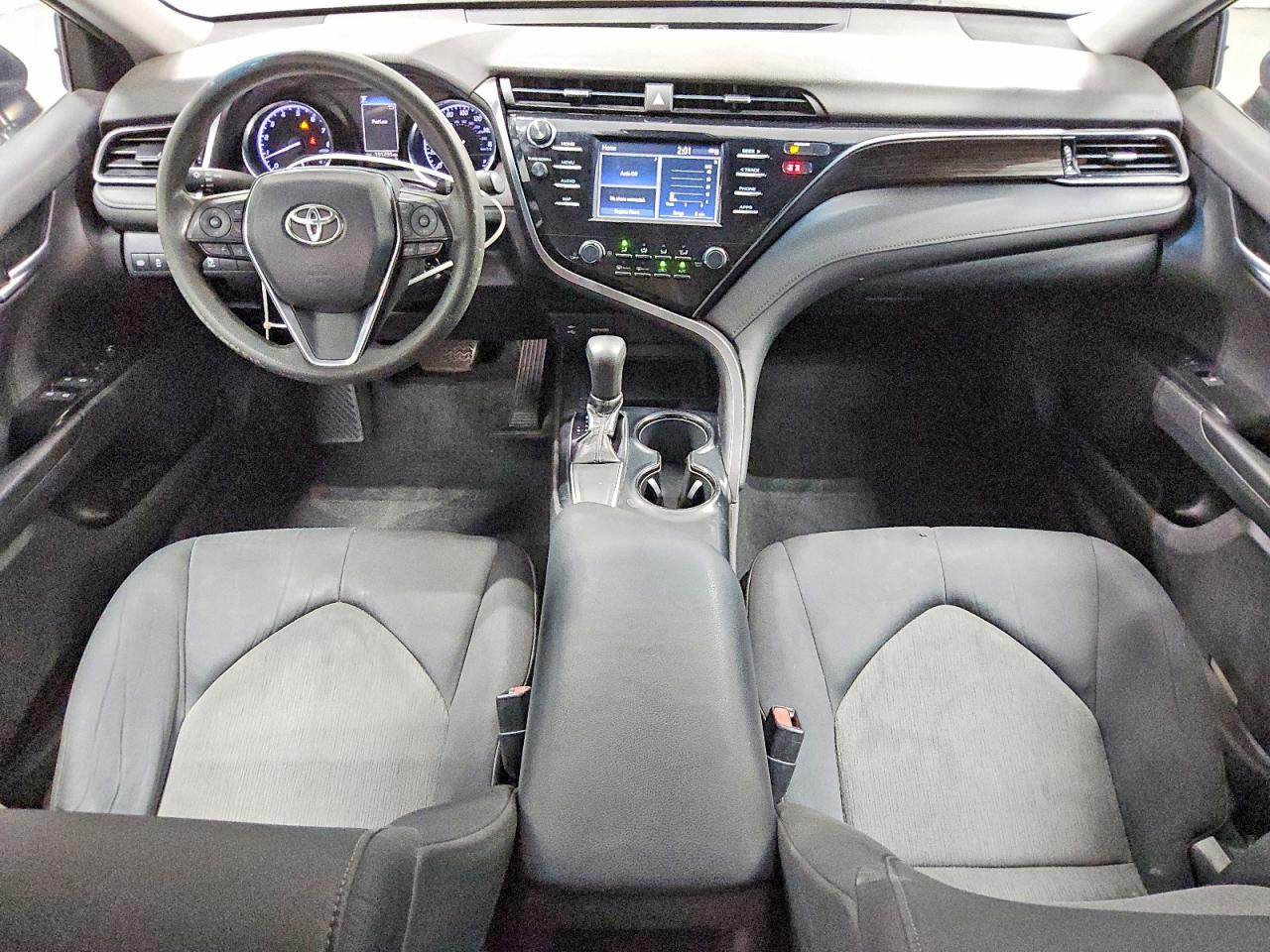 2019 TOYOTA CAMRY