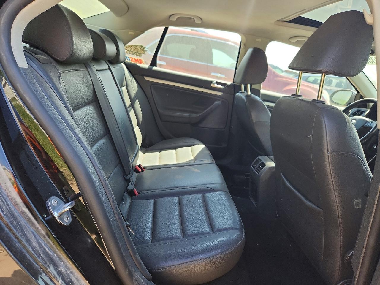2009 VOLKSWAGEN JETTA