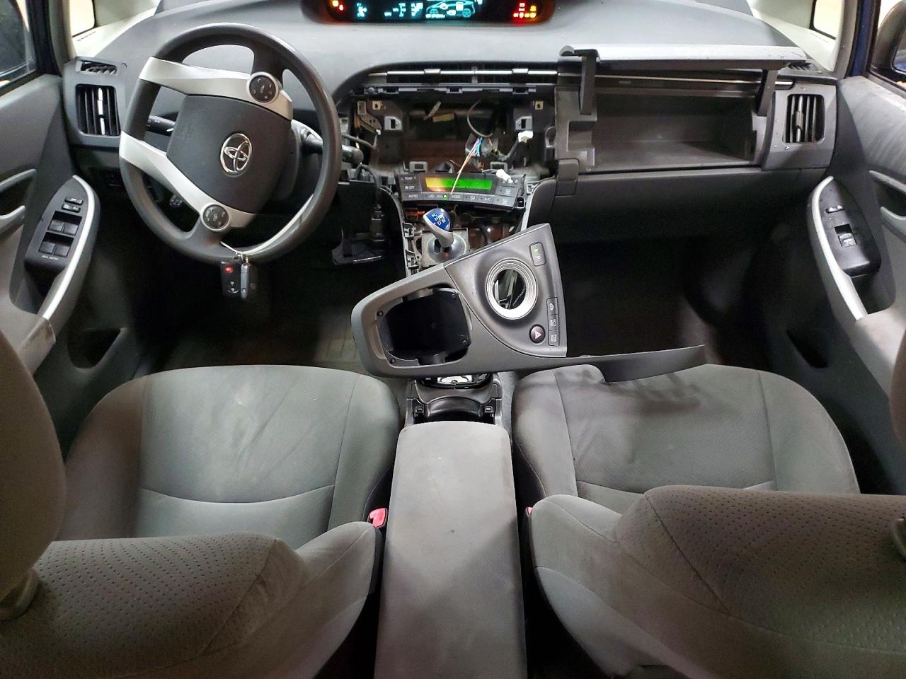 2010 TOYOTA PRIUS