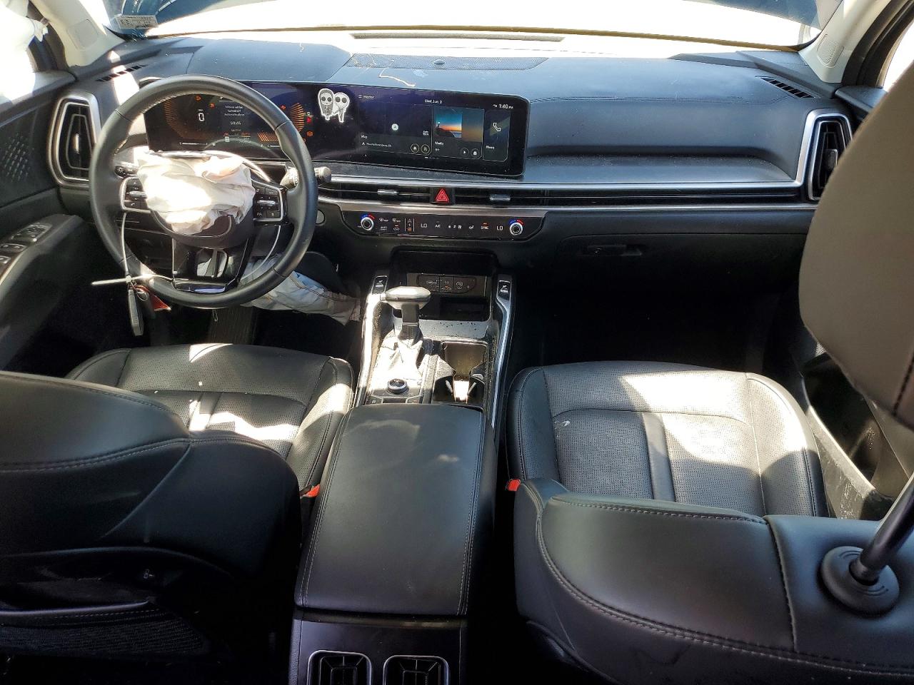 2025 KIA SORENTO