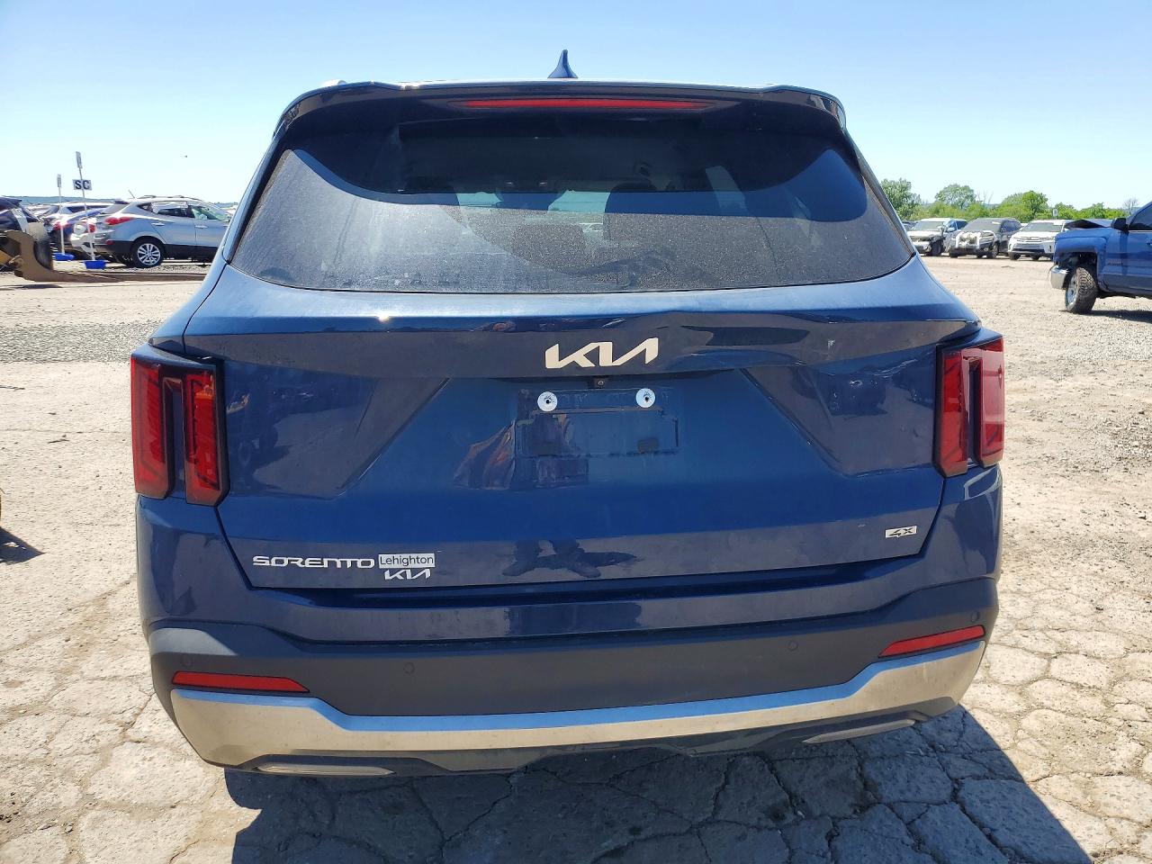 2025 KIA SORENTO