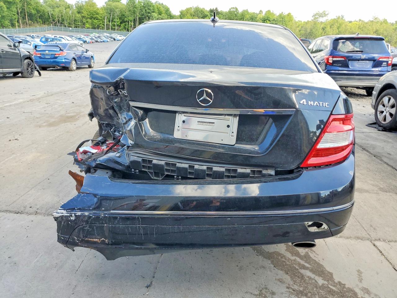 2009 MERCEDES-BENZ C-CLASS