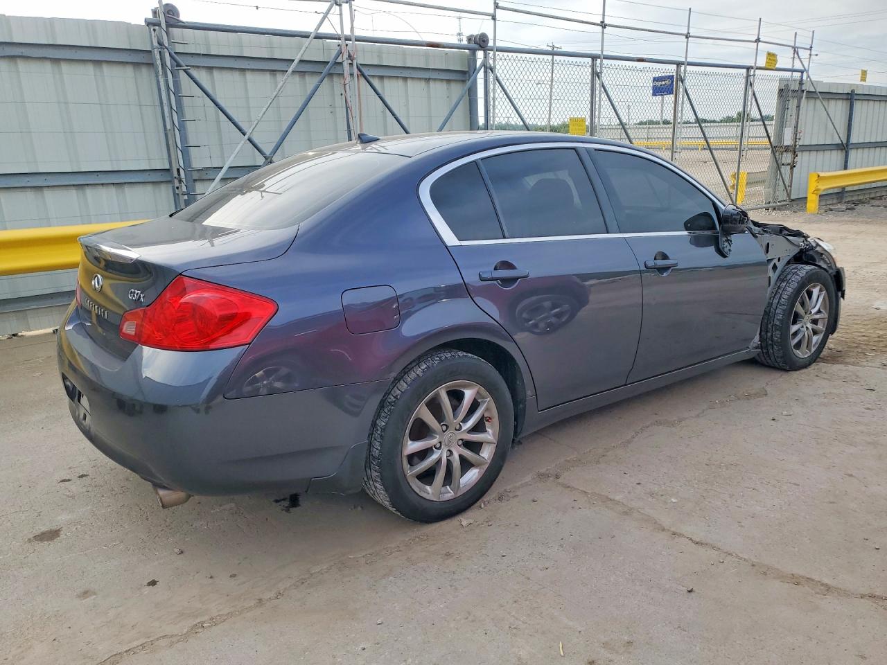 2009 INFINITI G37