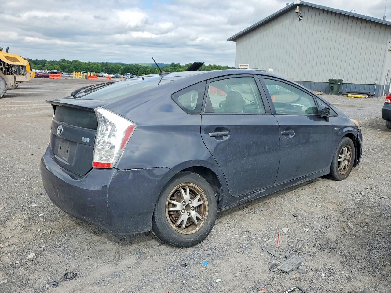 2010 TOYOTA PRIUS