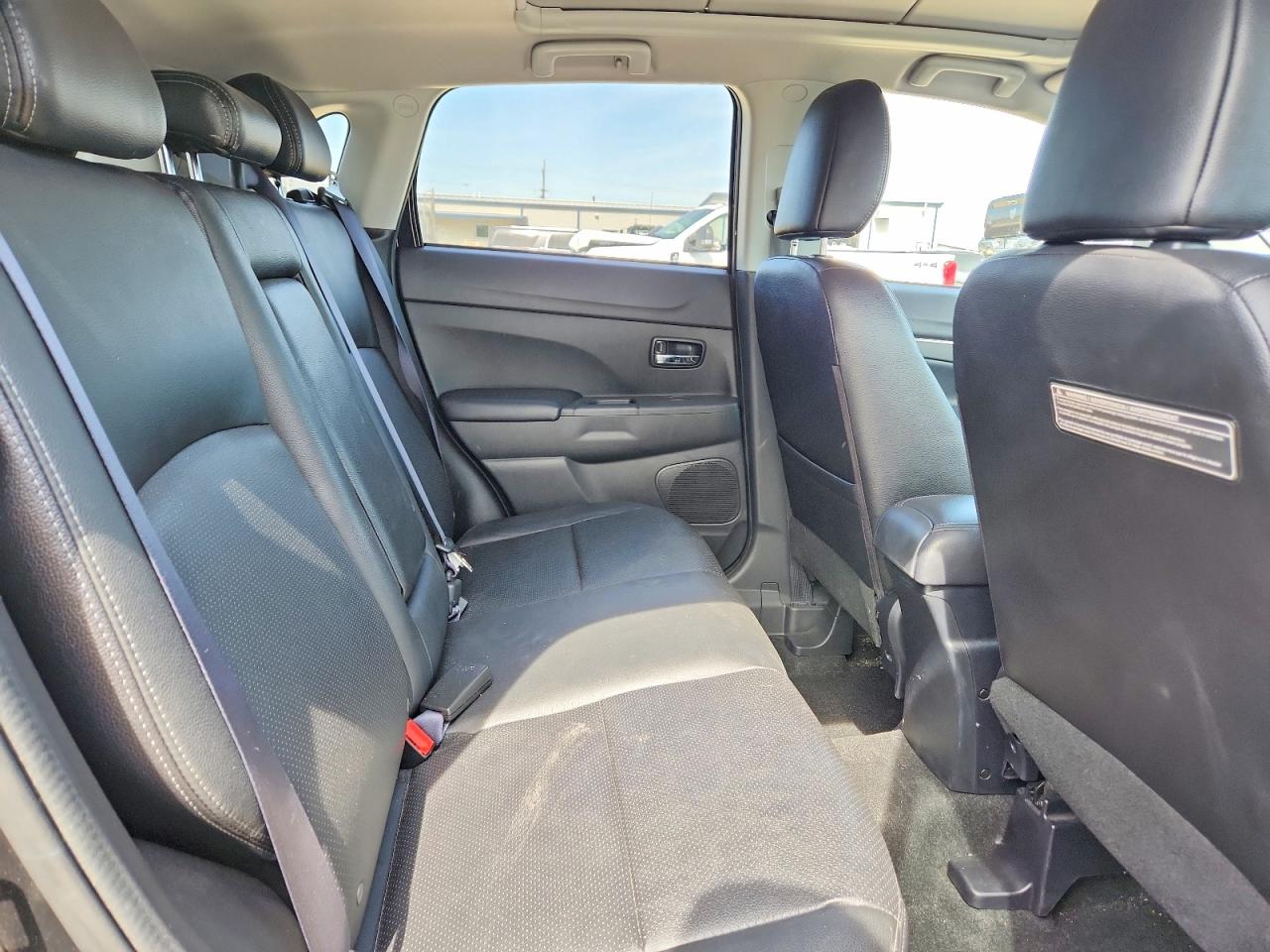 2016 MITSUBISHI OUTLANDER