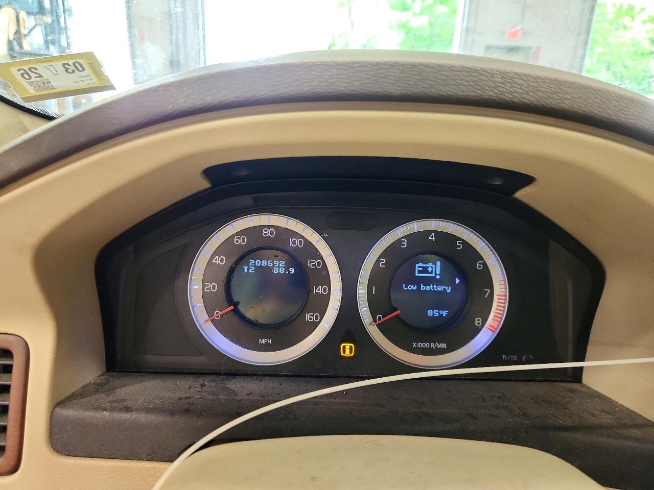 2011 VOLVO XC70