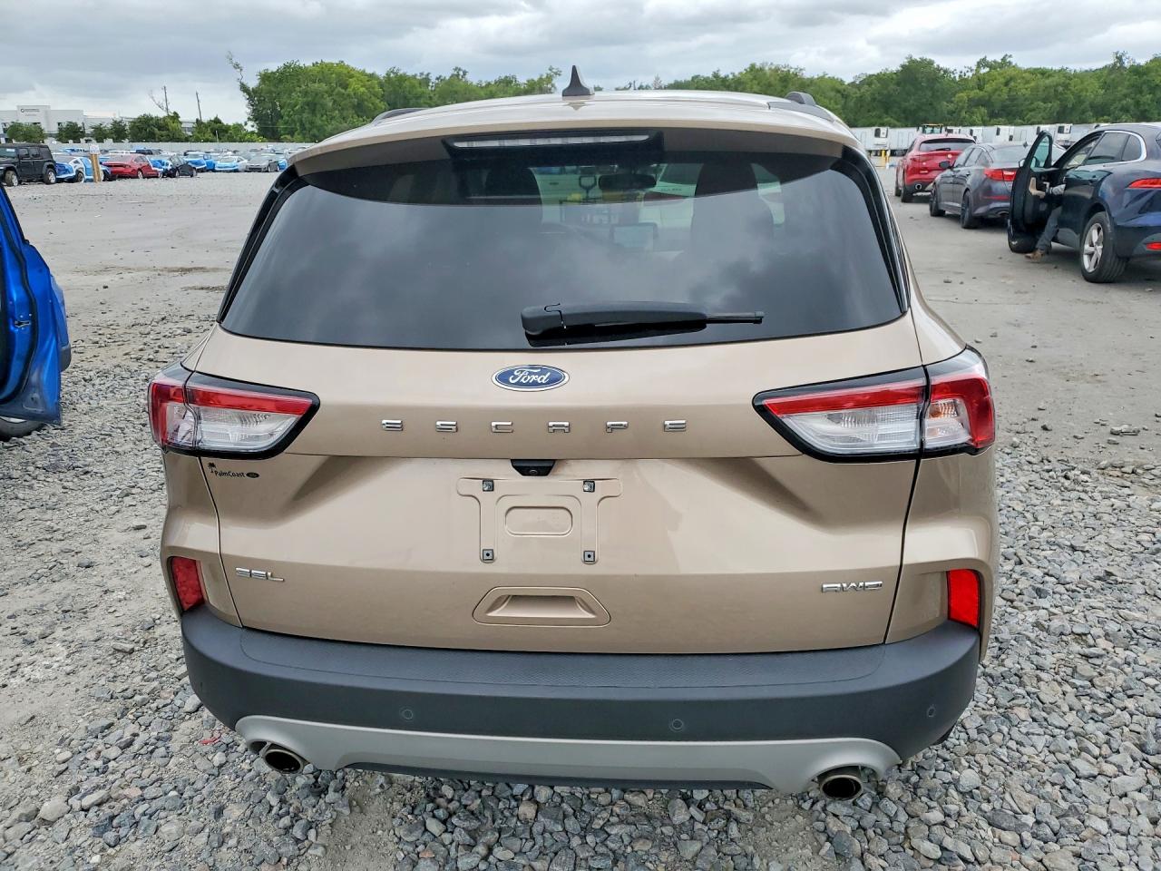 2020 FORD ESCAPE