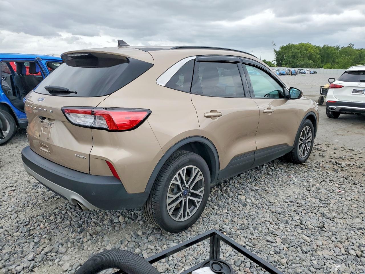 2020 FORD ESCAPE
