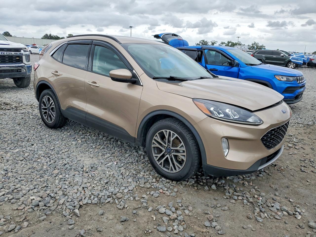 2020 FORD ESCAPE