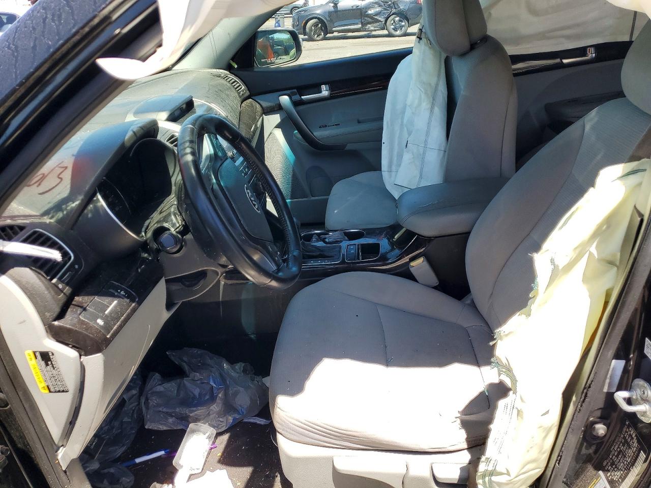 2014 KIA SORENTO